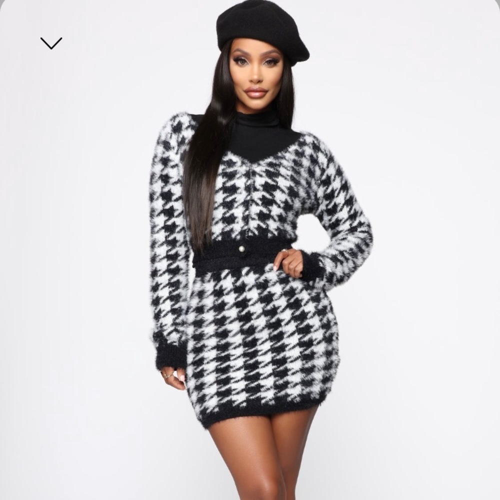 Black and white hound skirt set